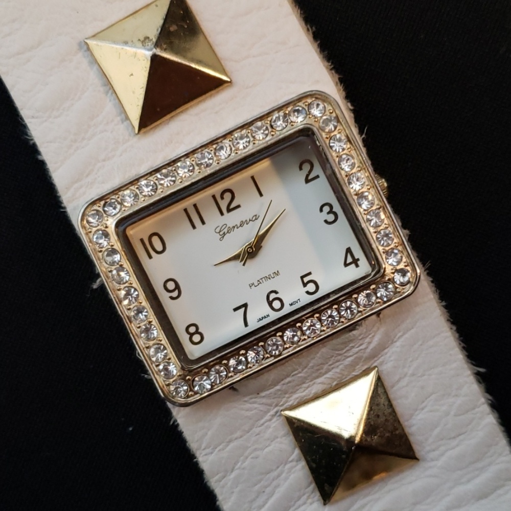 Off-white Vintage Geneva Platinum Jeweled Watch - Picture 2 of 12
